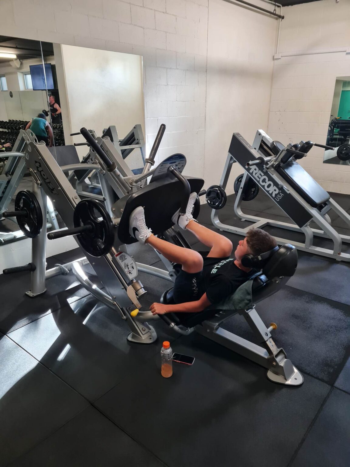 Strength Training For Teens | Temple Gym Varsity Lakes - Vr Strength Training Workouts For Kids And Teens
